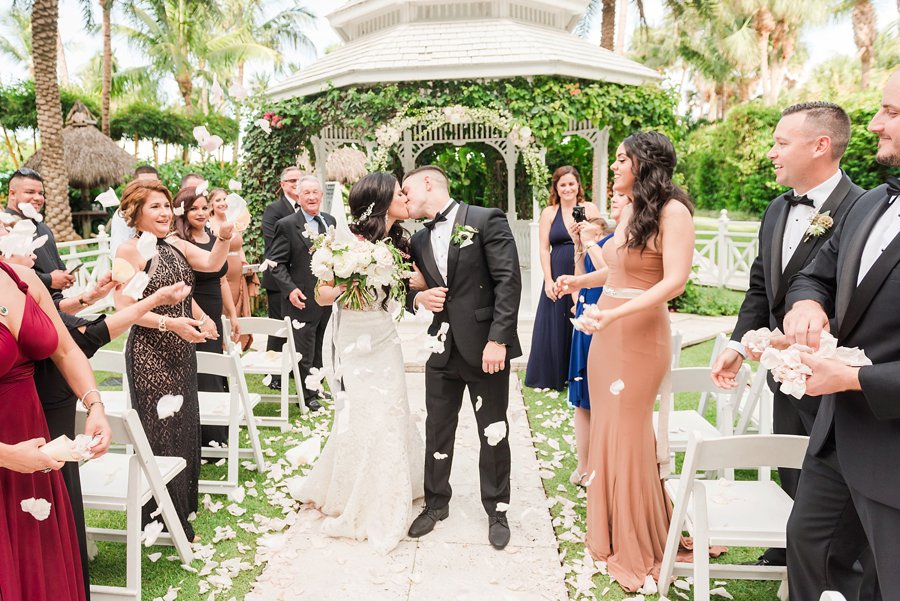 A Glamorous Black, White, & Gold Miami Wedding via TheELD.com