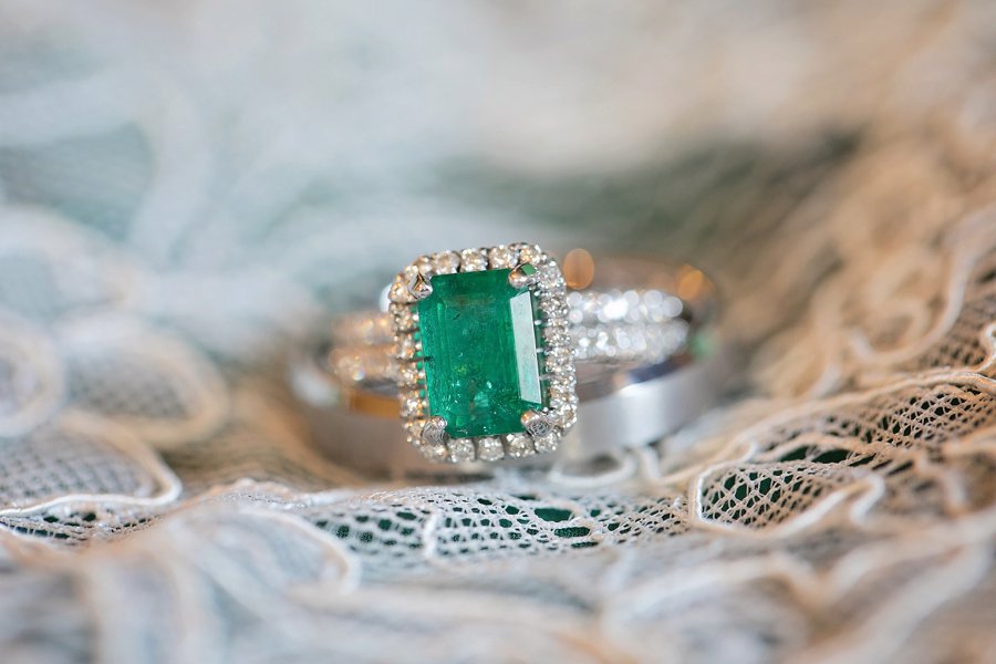 A Green & White Elegant Wedding In Saint Augustine via TheELD.com