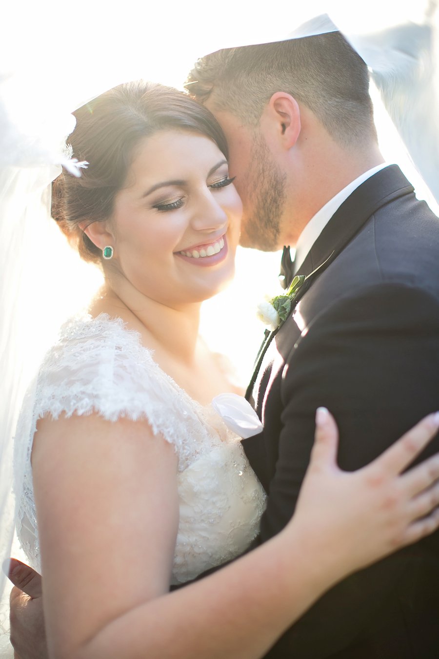 A Green & White Elegant Wedding In Saint Augustine via TheELD.com