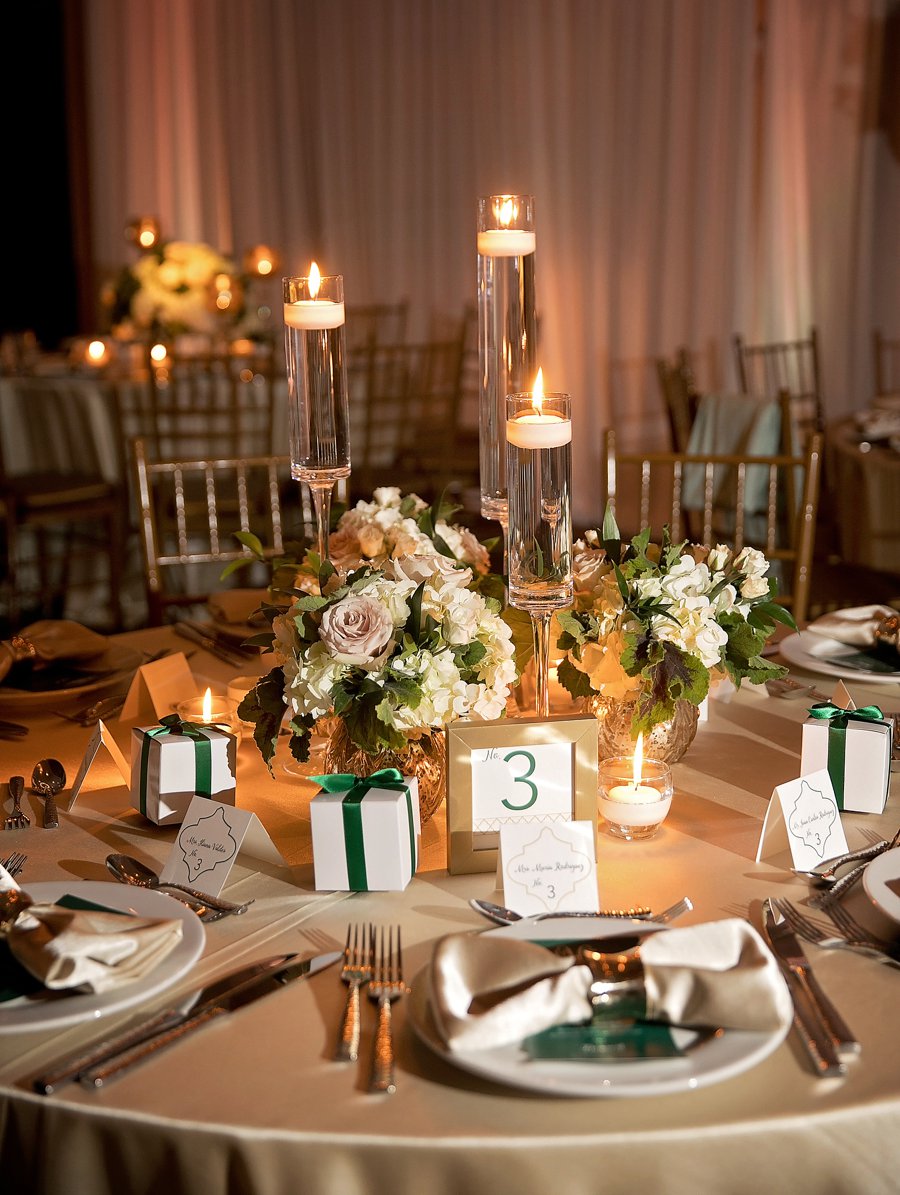 A Green & White Elegant Wedding In Saint Augustine via TheELD.com