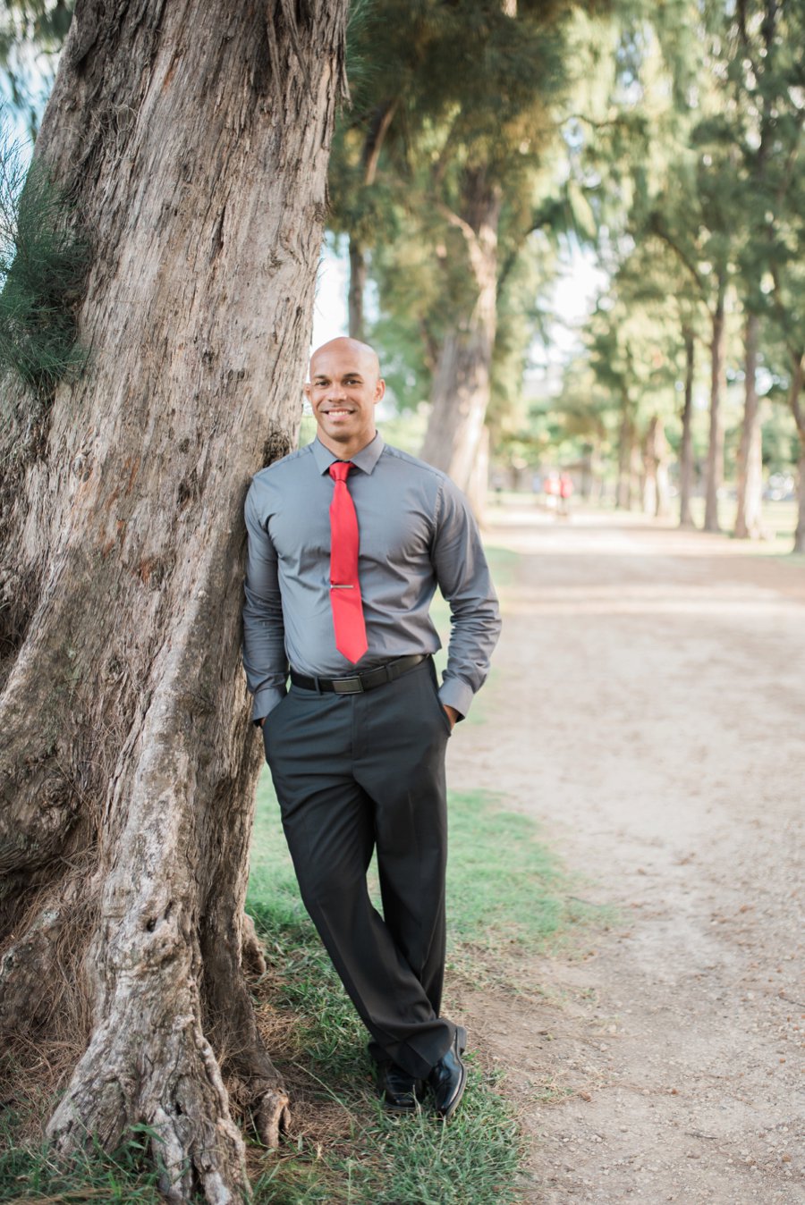 Red & Green Hawaiian Holiday Wedding Ideas via TheELD.com