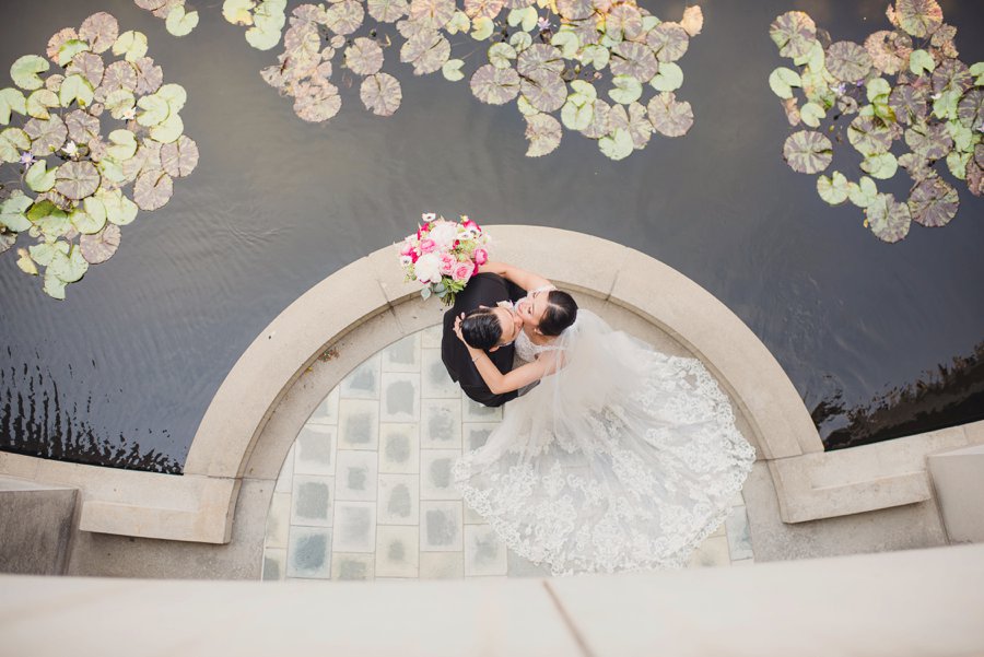 A Timeless Bright Pink, White, & Gold Los Angeles Wedding via TheELD.com