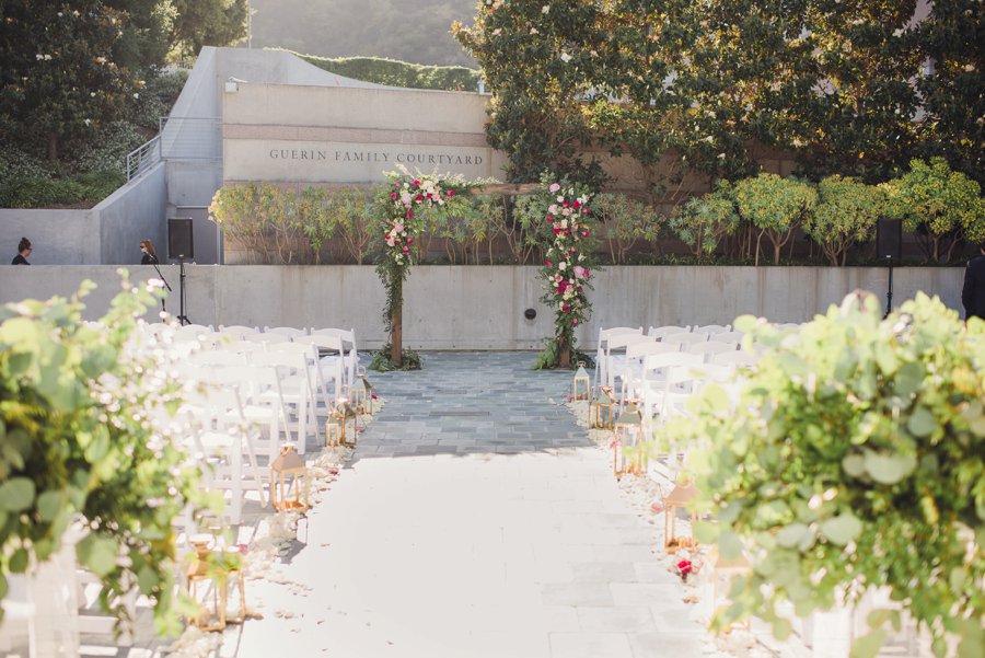 A Timeless Bright Pink, White, & Gold Los Angeles Wedding via TheELD.com