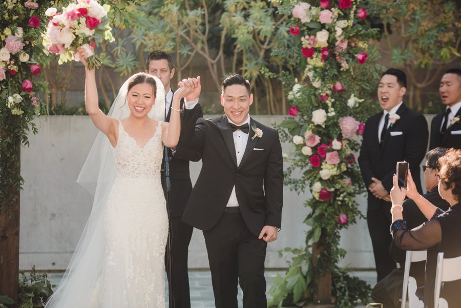 A Timeless Bright Pink, White, & Gold Los Angeles Wedding via TheELD.com