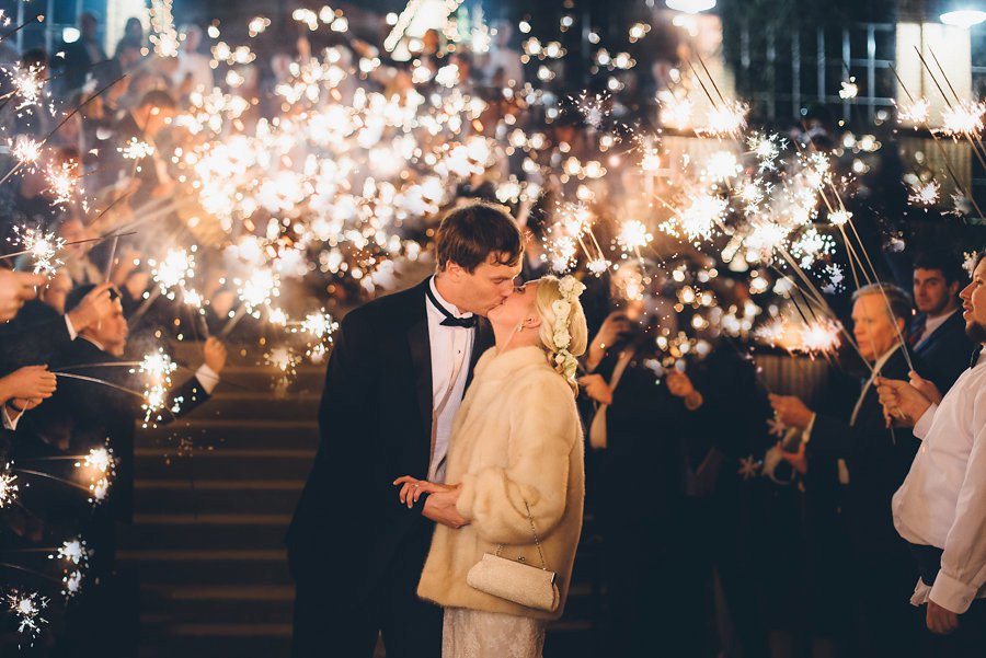 An Elegant White & Green Georgia Winter Wedding Day via TheELD.com