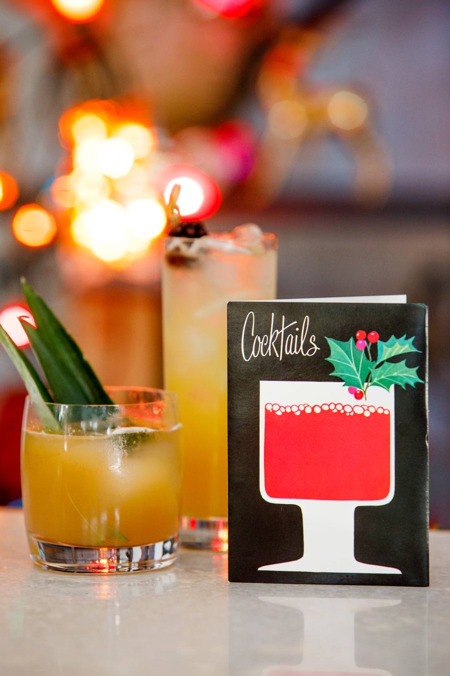 Vintage inspired Christmas Cocktail Party via TheELD.com