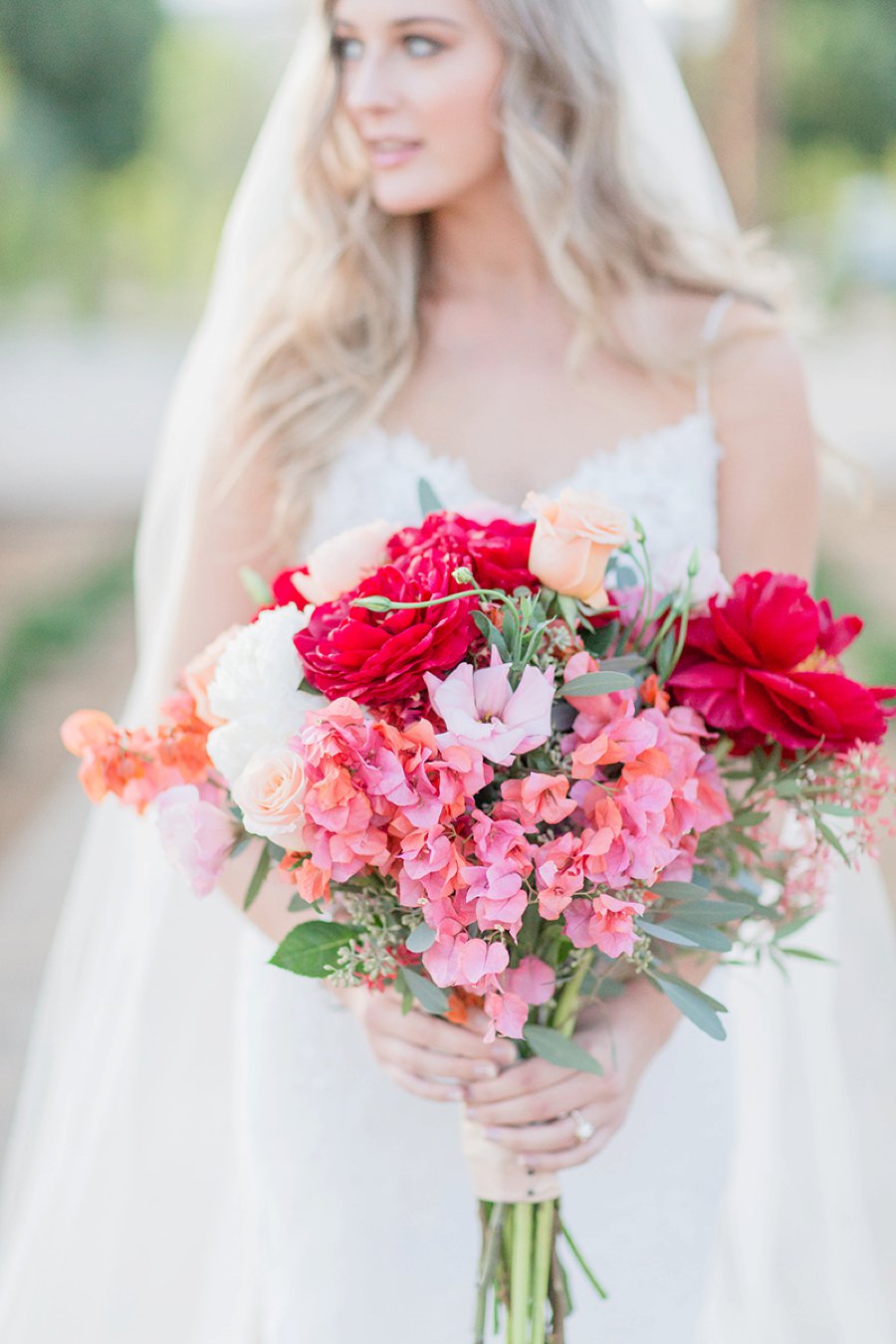 Colorful & Elegant Spanish Inspired California Wedding Ideas via TheELD.com