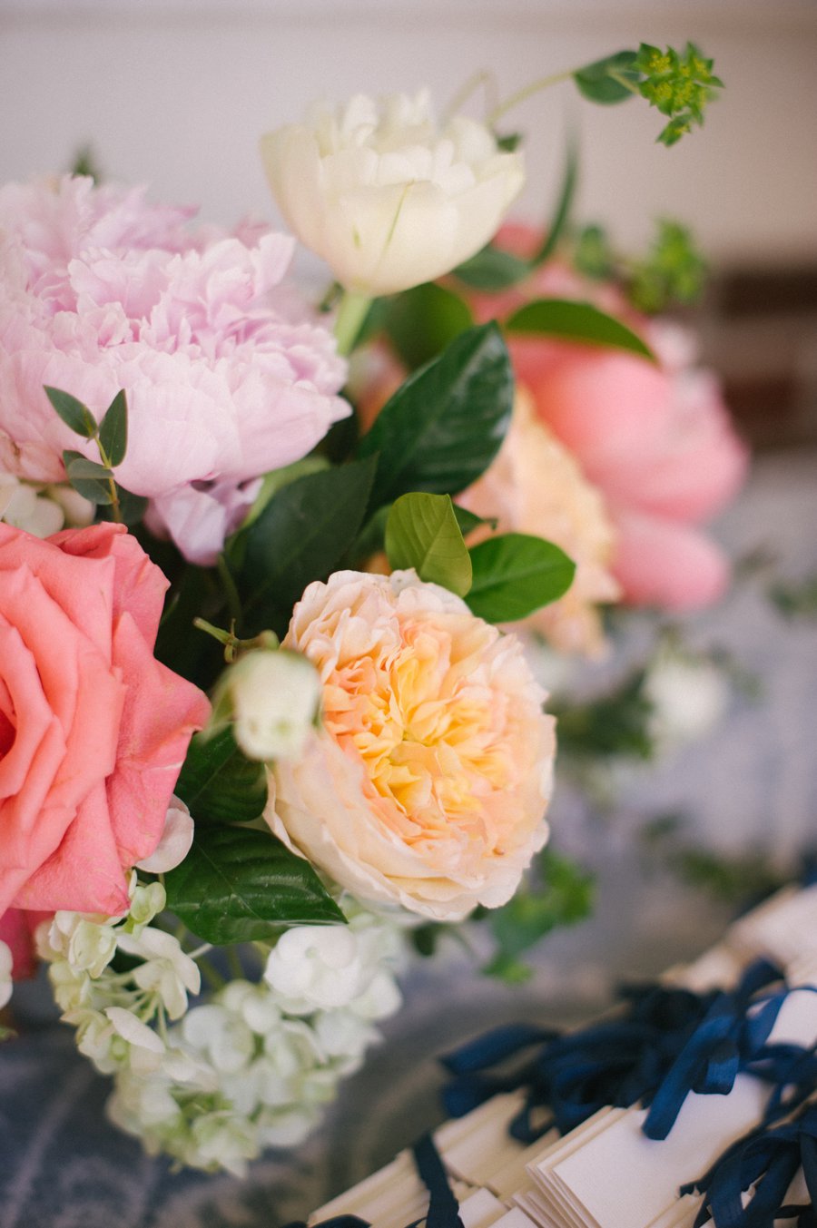 A Charming Blue & Peach Southern Wedding via TheELD.com