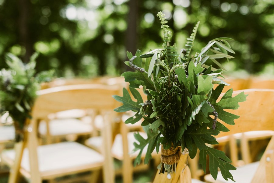 An Eco friendly Green & White Organic Ohio Wedding Day via TheELD.com