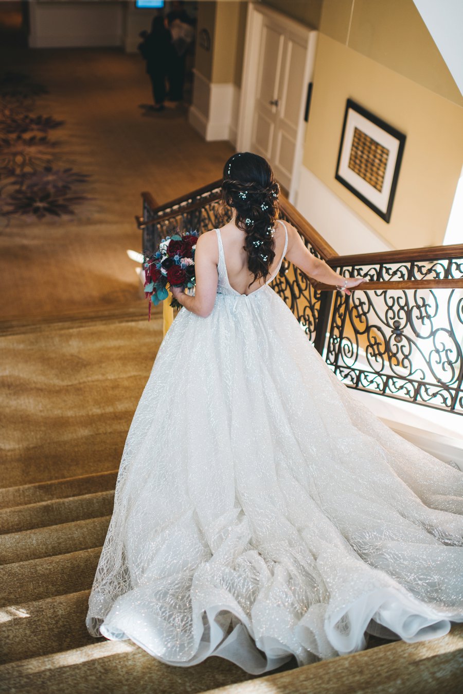 An Elegant Burgundy and Navy Fairytale Orlando Wedding Day via TheELD.com