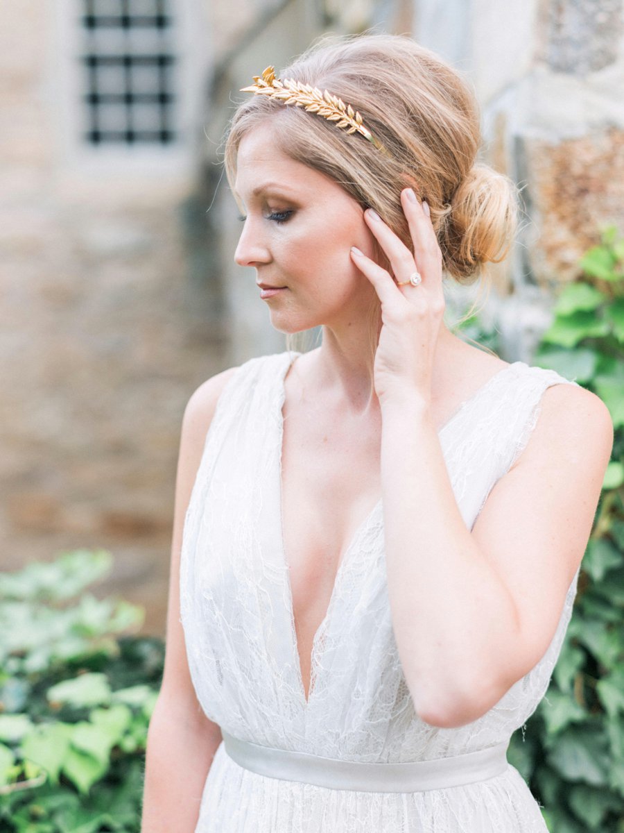 Romantic Ethereal Bridal Portraits via TheELD.com