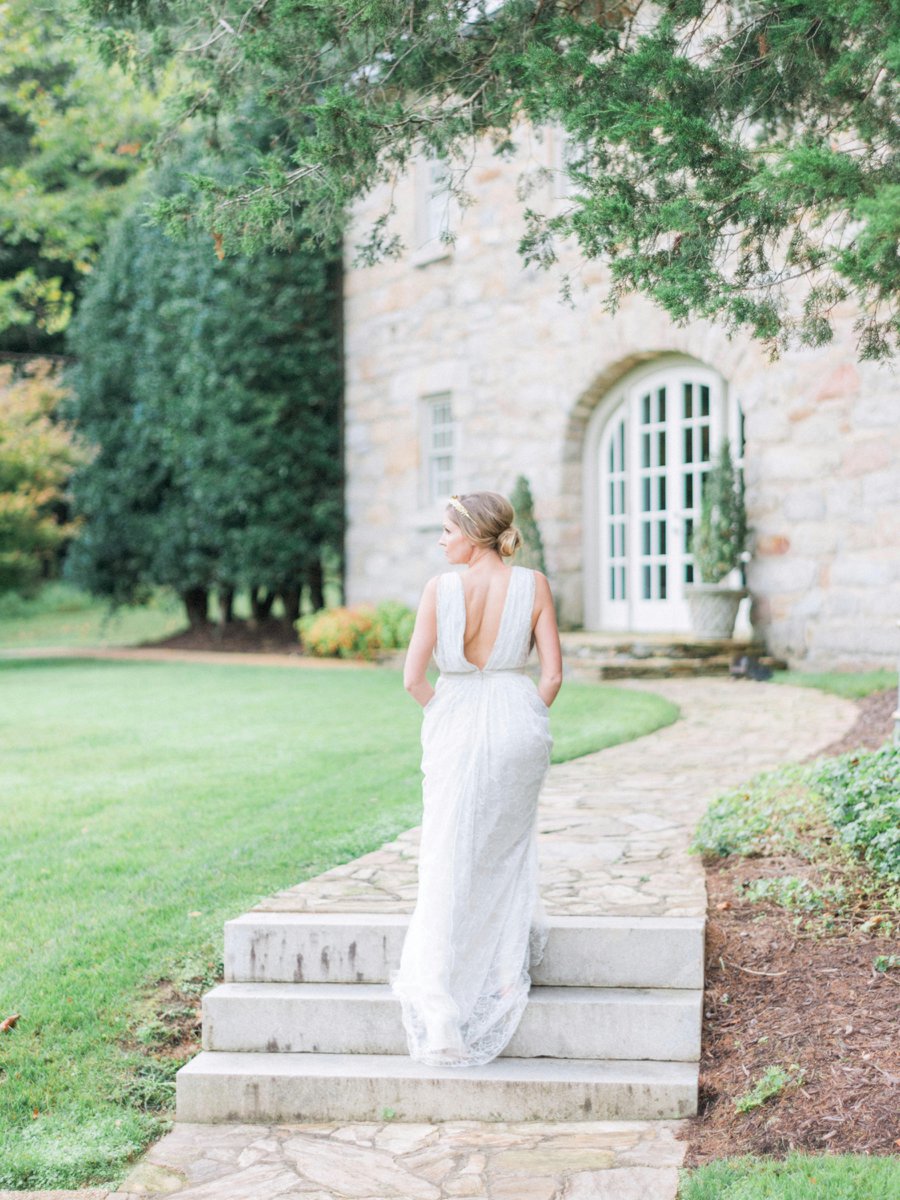 Romantic Ethereal Bridal Portraits via TheELD.com