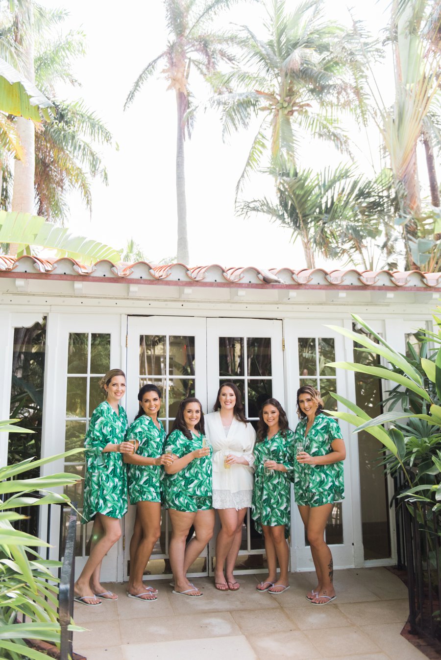 A Tropical & Elegant South Florida Wedding Day via TheELD.com