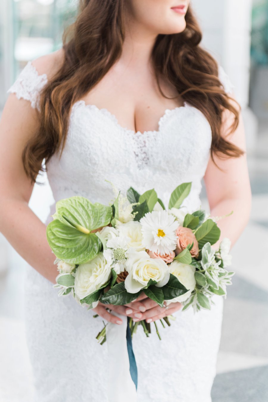 A Tropical & Elegant South Florida Wedding Day via TheELD.com