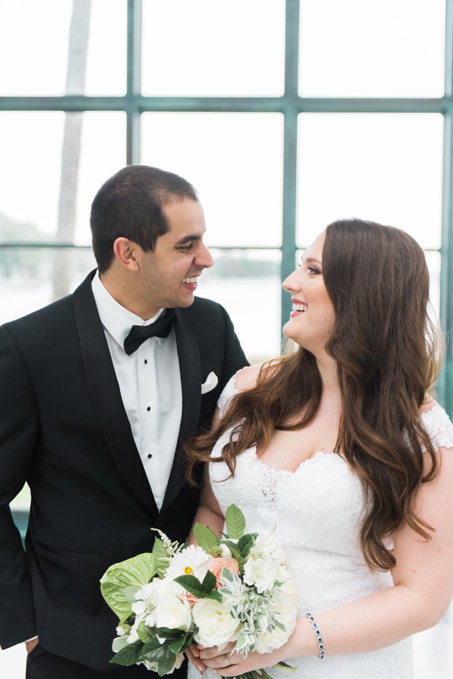 A Tropical & Elegant South Florida Wedding Day via TheELD.com