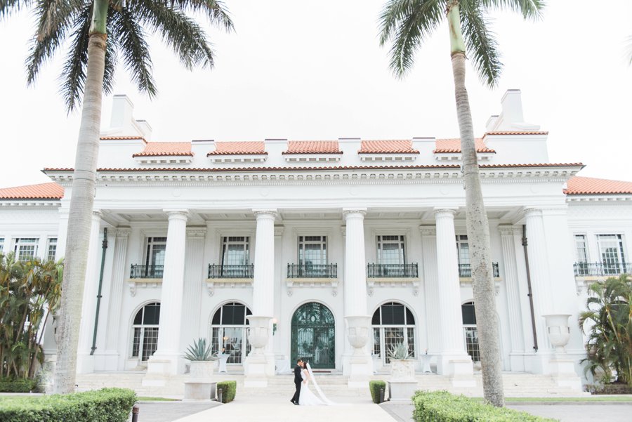 A Tropical & Elegant South Florida Wedding Day via TheELD.com