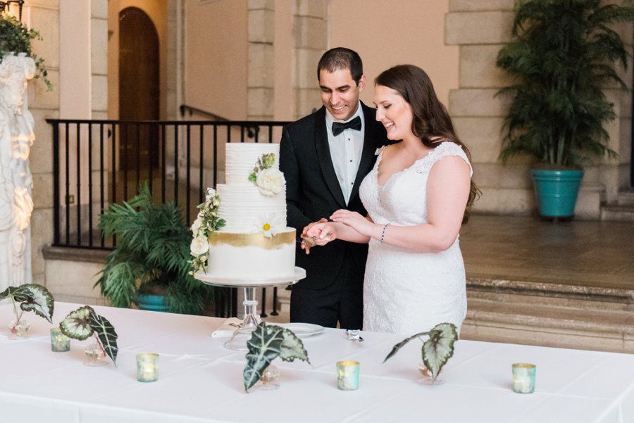 A Tropical & Elegant South Florida Wedding Day via TheELD.com