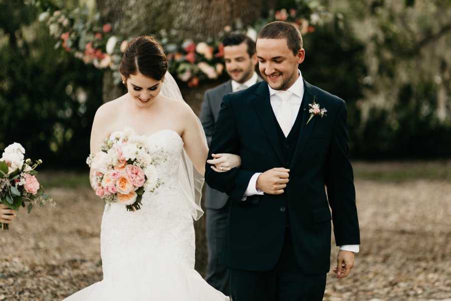 An Elegant Peach & Rose Jacksonville Wedding via TheELD.com