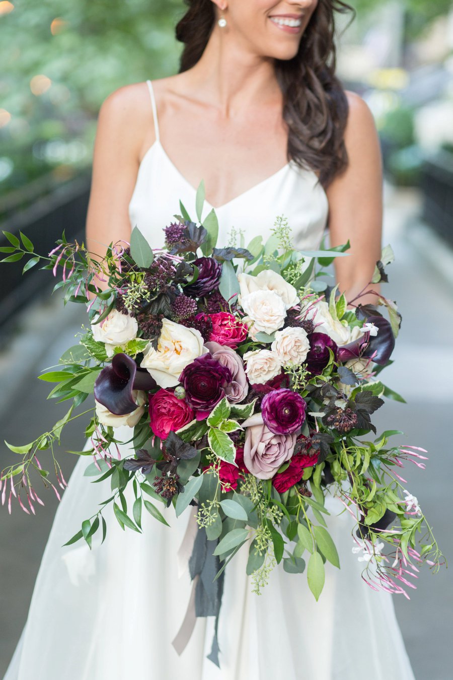 Modern Elegant Jewel toned Wedding Inspiration via TheELD.com