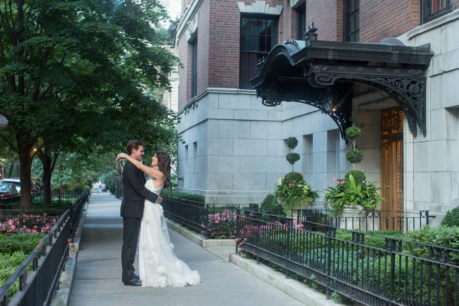 Modern Elegant Jewel toned Wedding Inspiration via TheELD.com