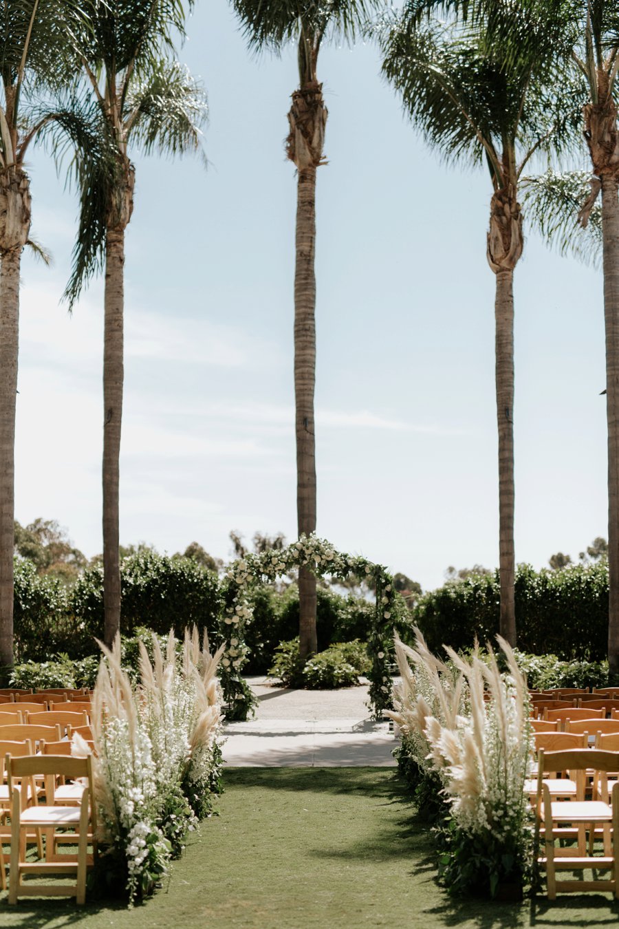 A Classic Green & White Coastal California Wedding Day via TheELD.com