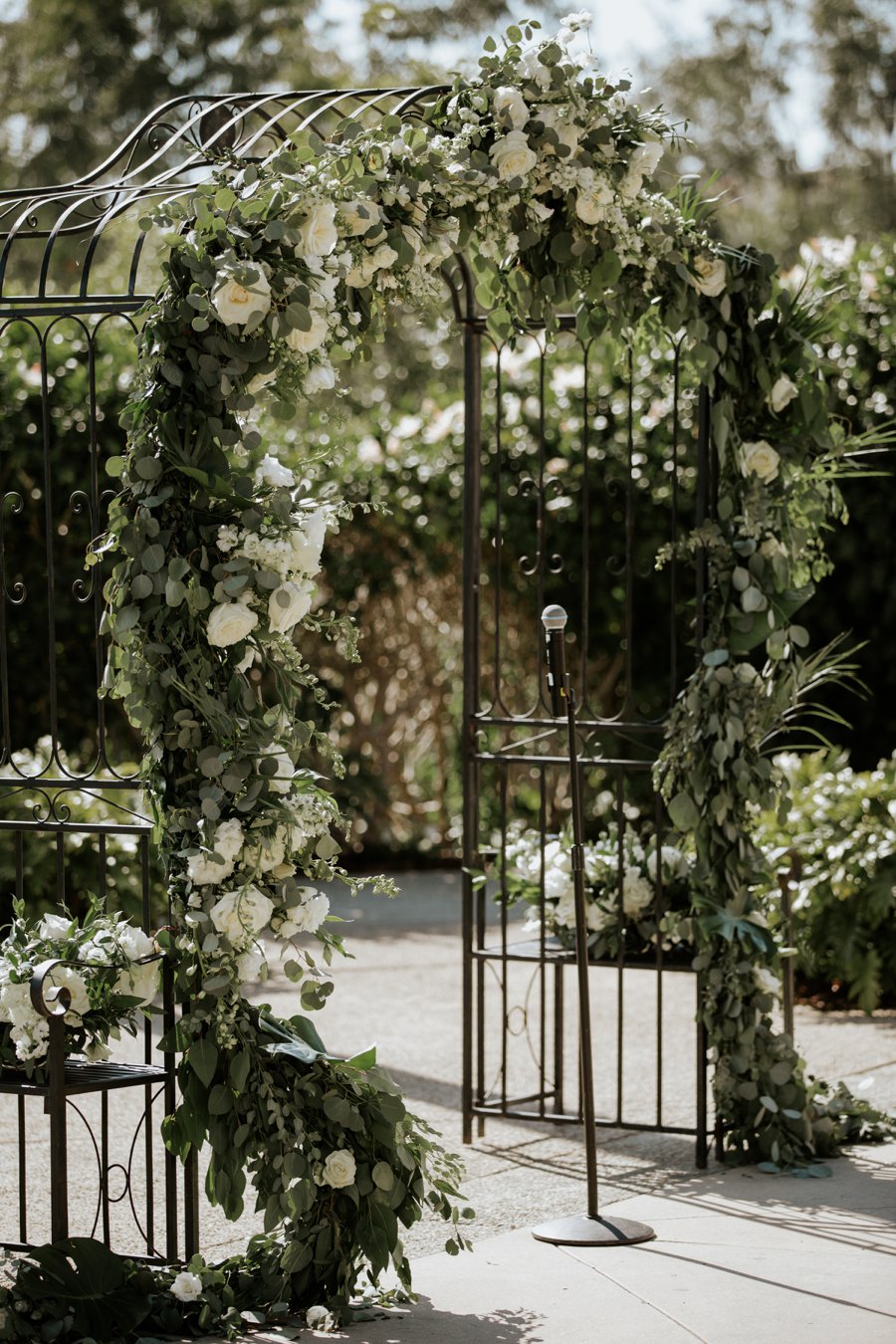 A Classic Green & White Coastal California Wedding Day via TheELD.com