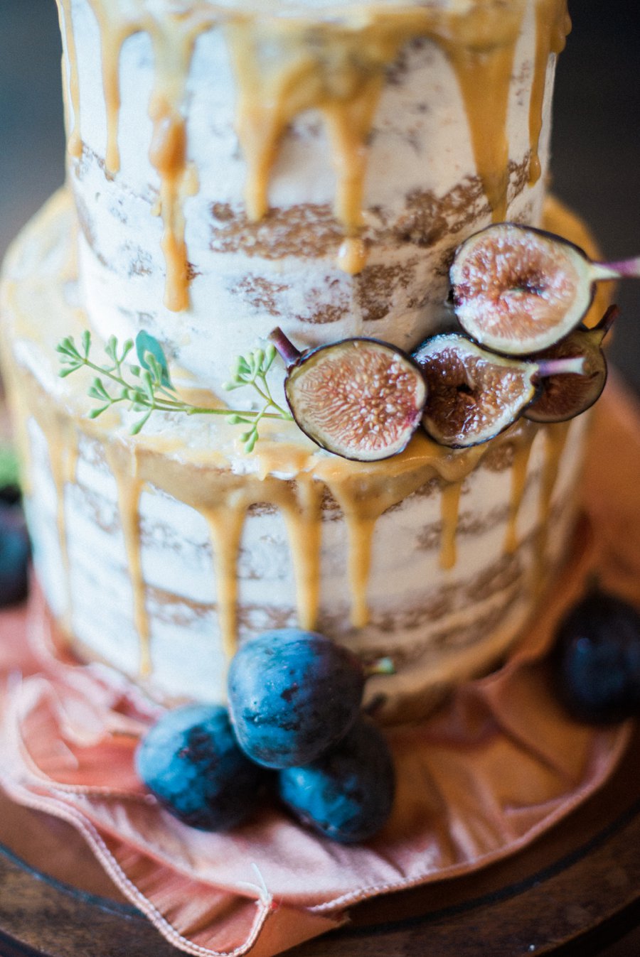 Organic Peach, Purple & Greenery Foodie Wedding Ideas via TheELD.com