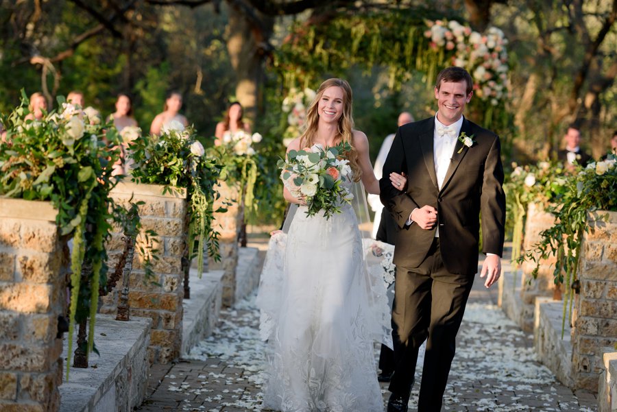 An Elegant Blush & Peach Whimsical Texas Wedding via TheELD.com