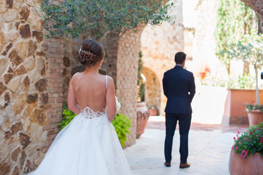 A Spring Jewel Toned Central Florida Wedding via TheELD.com