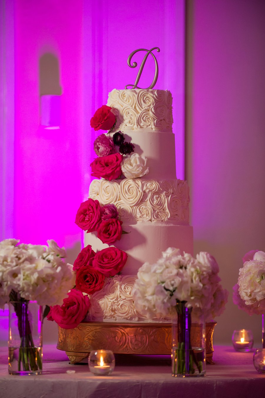 A Glamorous Hot Pink St. Pete Wedding via TheELD.com
