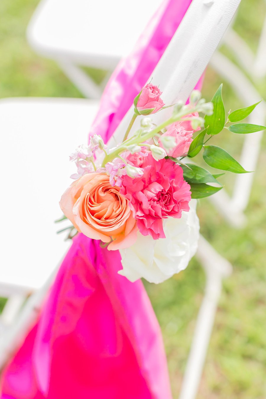A Colorful Pink & Orange Virginia Wedding via TheELD.com