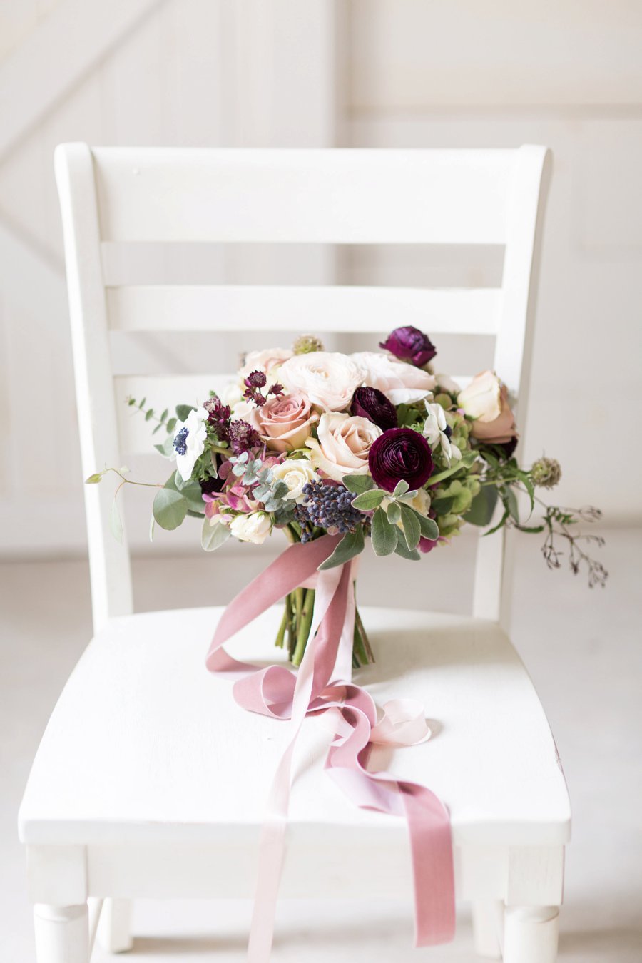 Modern Romantic Black & Mauve Valentines Day Wedding Ideas via TheELD.com