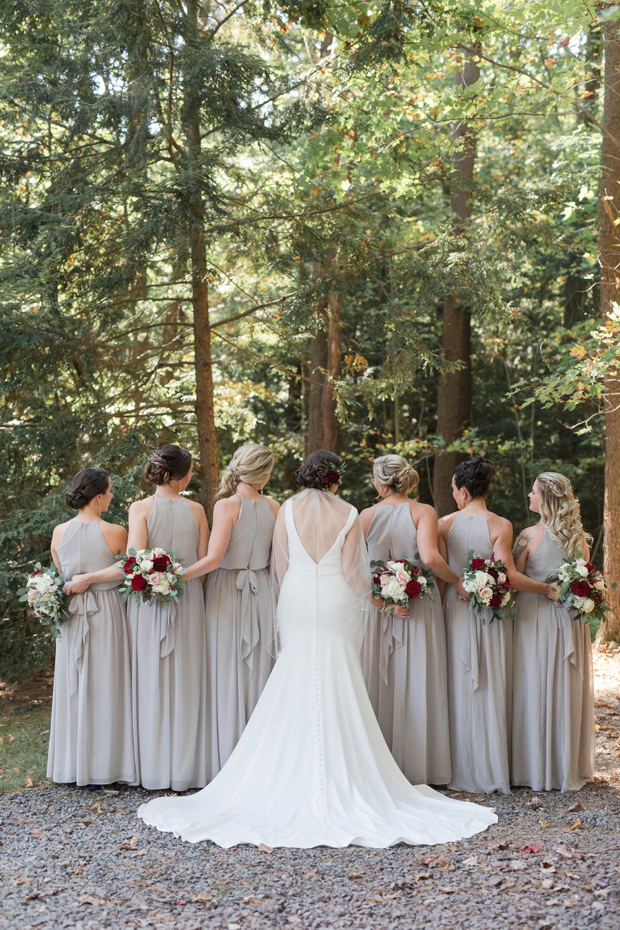 A Red, Green, & White Rustic Elegance Pennsylvania Wedding via TheELD.com