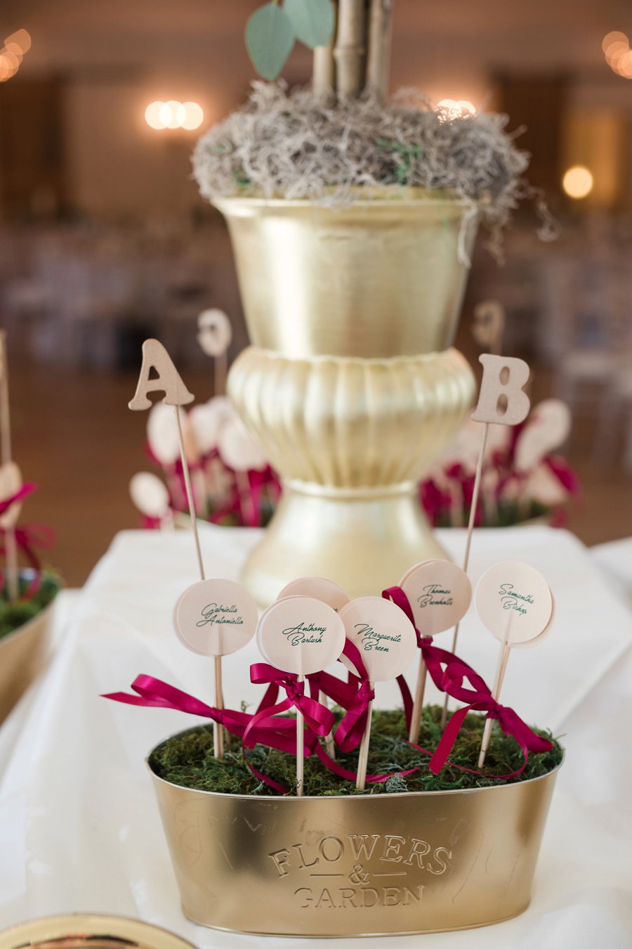 A Red, Green, & White Rustic Elegance Pennsylvania Wedding via TheELD.com