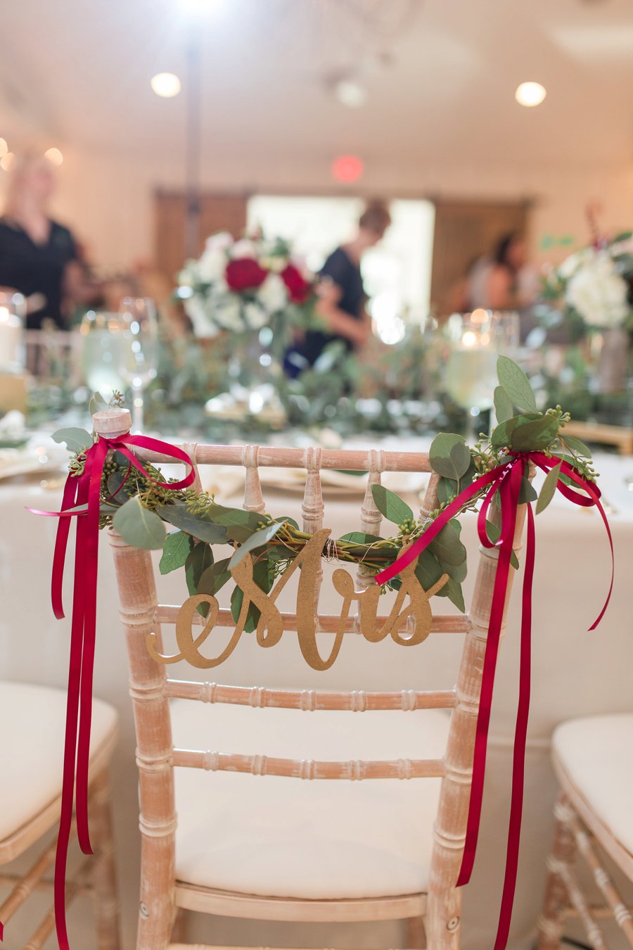 A Red, Green, & White Rustic Elegance Pennsylvania Wedding via TheELD.com