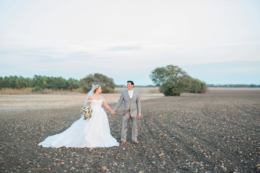 An Eclectic, Rustic Pink & Blue Texas Wedding Day via TheELD.com