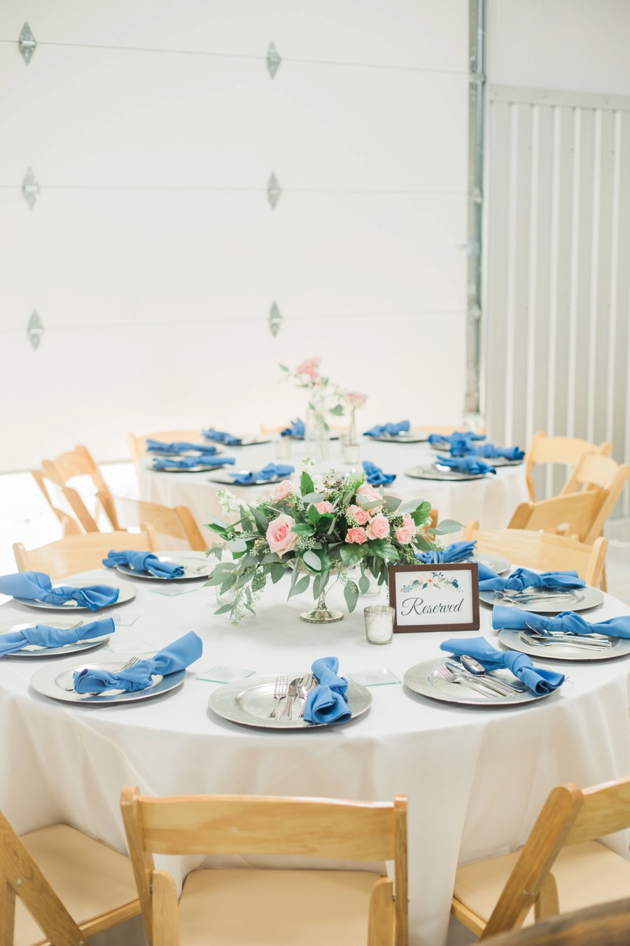 An Eclectic, Rustic Pink & Blue Texas Wedding Day via TheELD.com