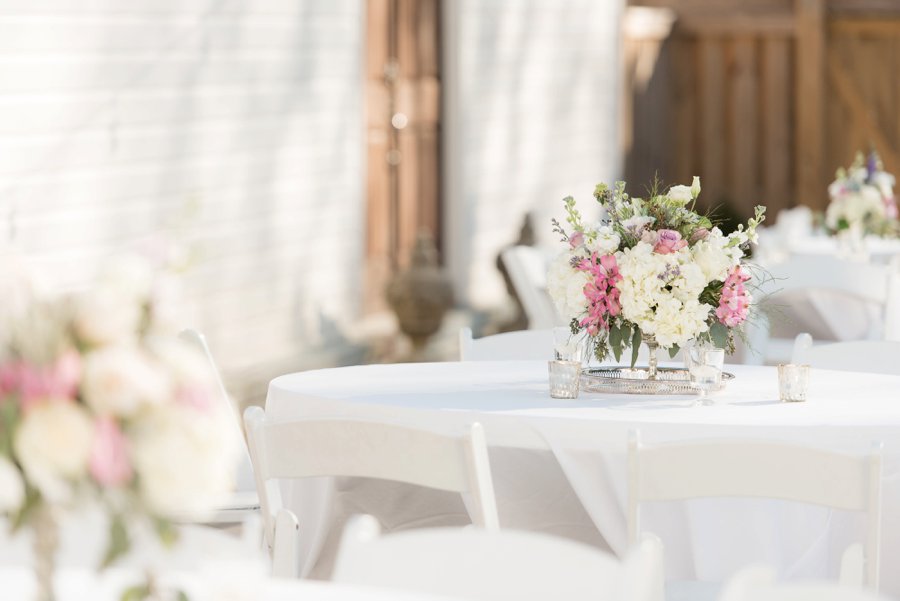 A Classic Southern Purple & White Alabama Wedding Day via TheELD.com