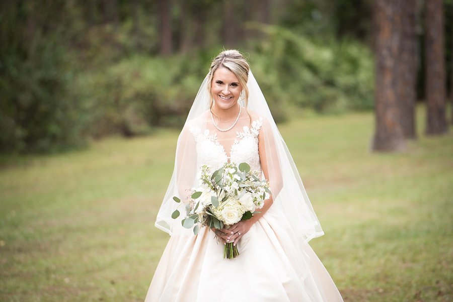 Rustic Elegant Navy & Green Jacksonville Wedding via TheELD.com