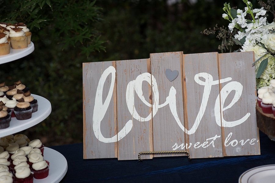 Rustic Elegant Navy & Green Jacksonville Wedding via TheELD.com