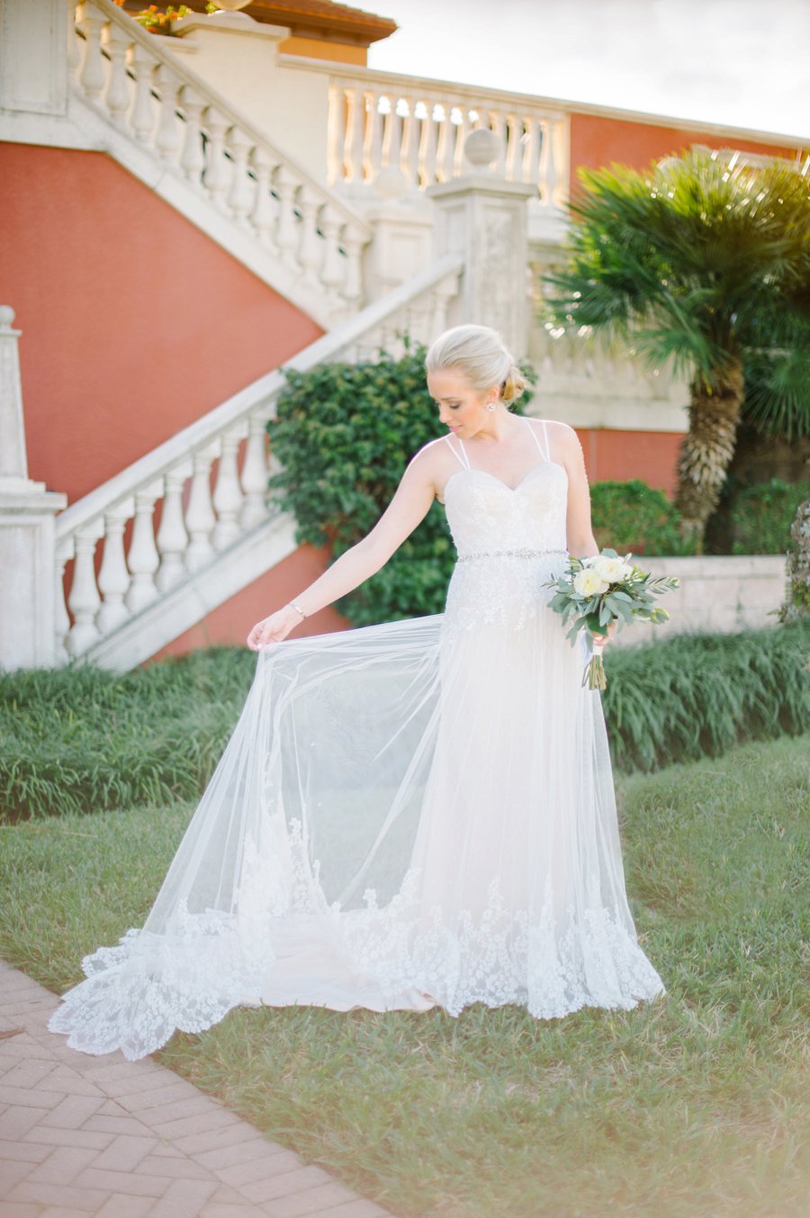 A Colorful Navy, Orange, & Pink Preppy Naples Wedding Day via TheELD.com