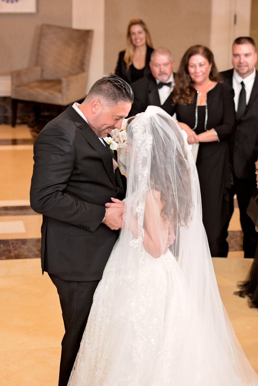 A Elegant Silver & White Black Tie Wedding via TheELD.com