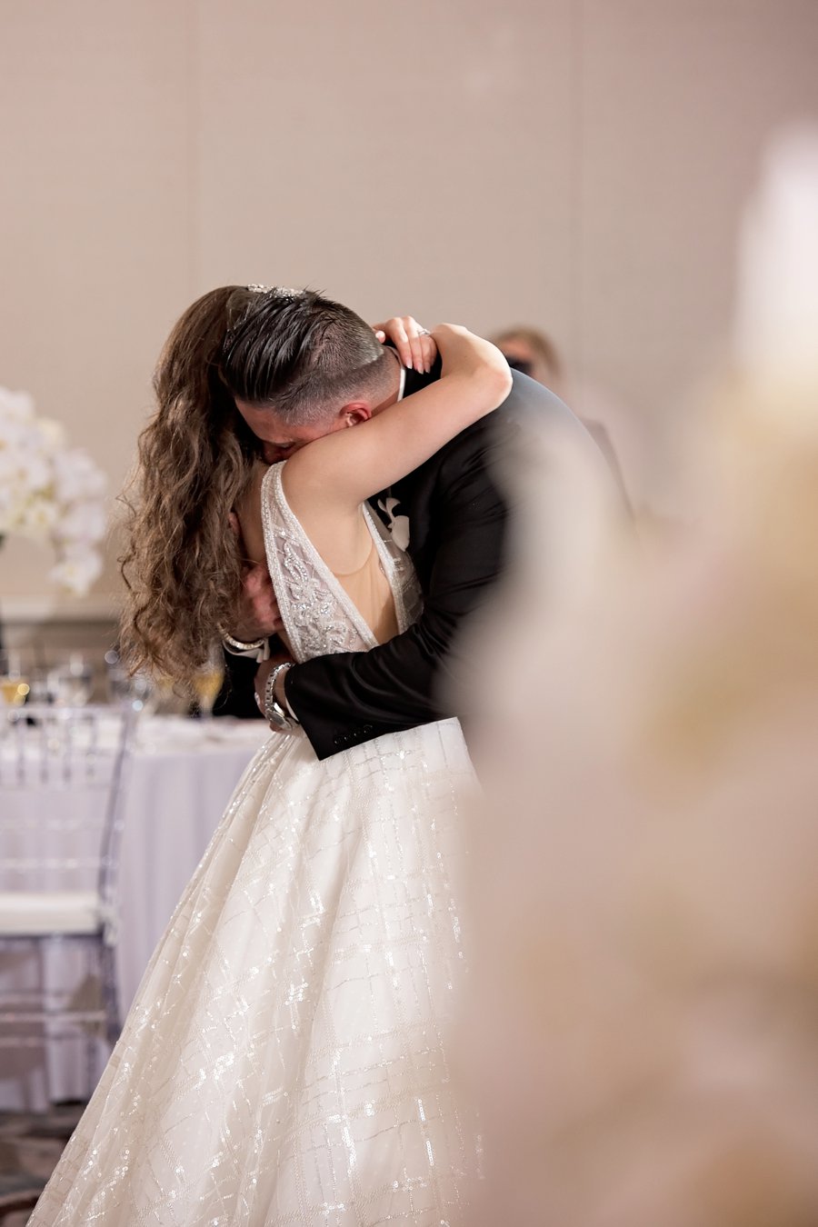 A Elegant Silver & White Black Tie Wedding via TheELD.com