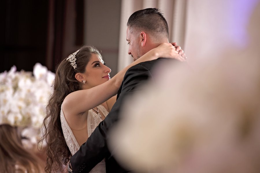 A Elegant Silver & White Black Tie Wedding via TheELD.com