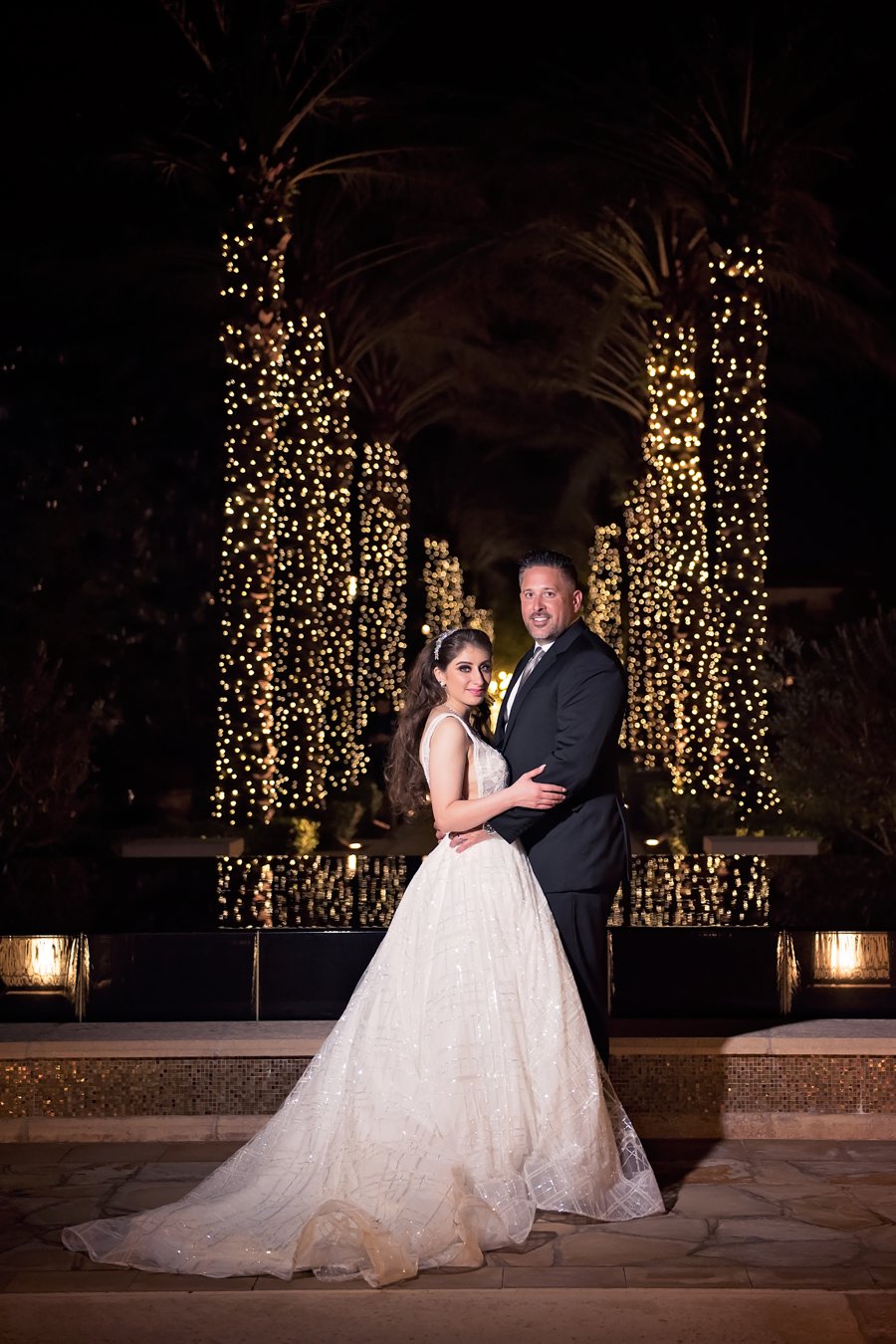 A Elegant Silver & White Black Tie Wedding via TheELD.com