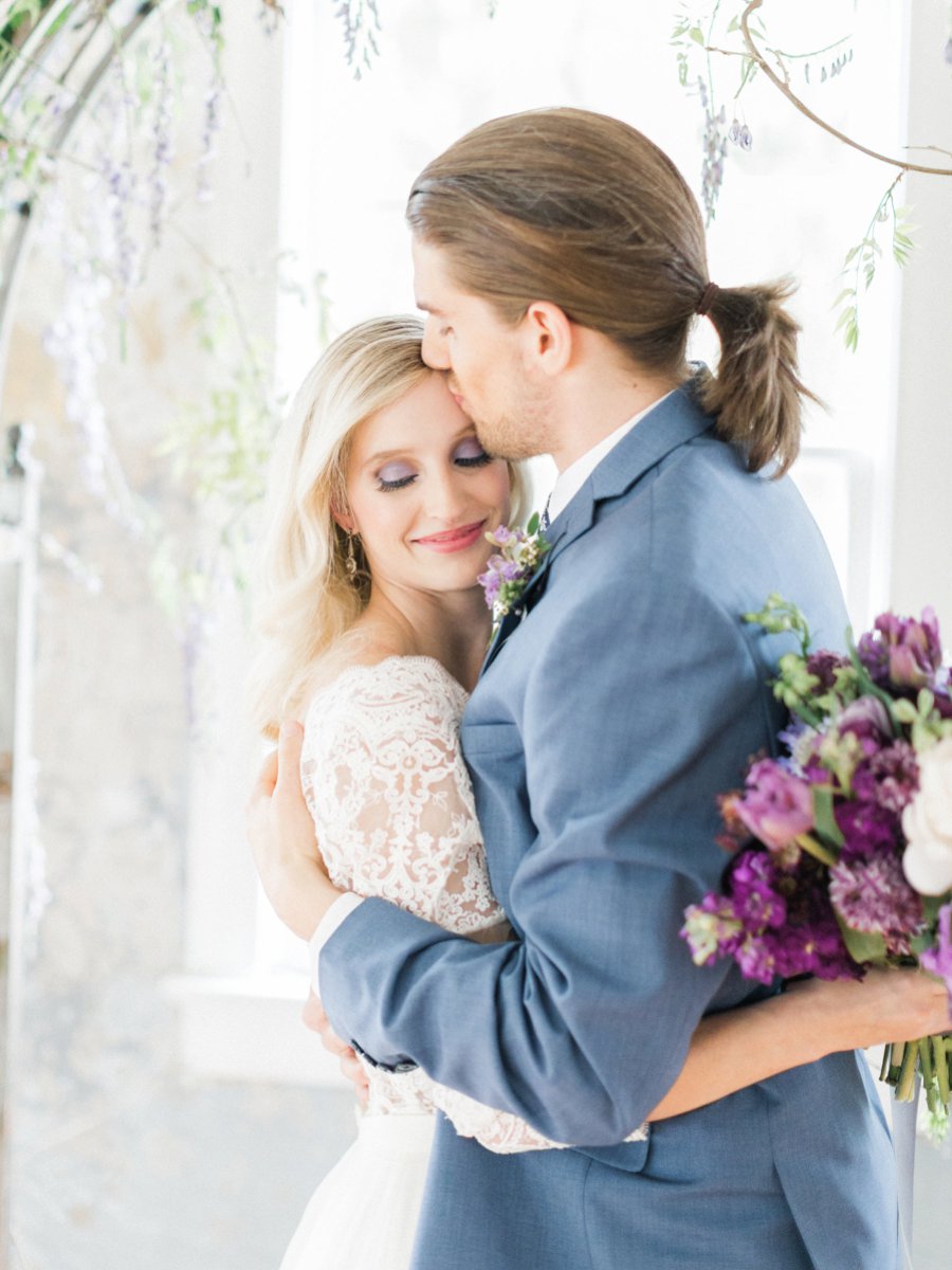 Organic & Romantic Lavender Wedding Ideas via TheELD.com