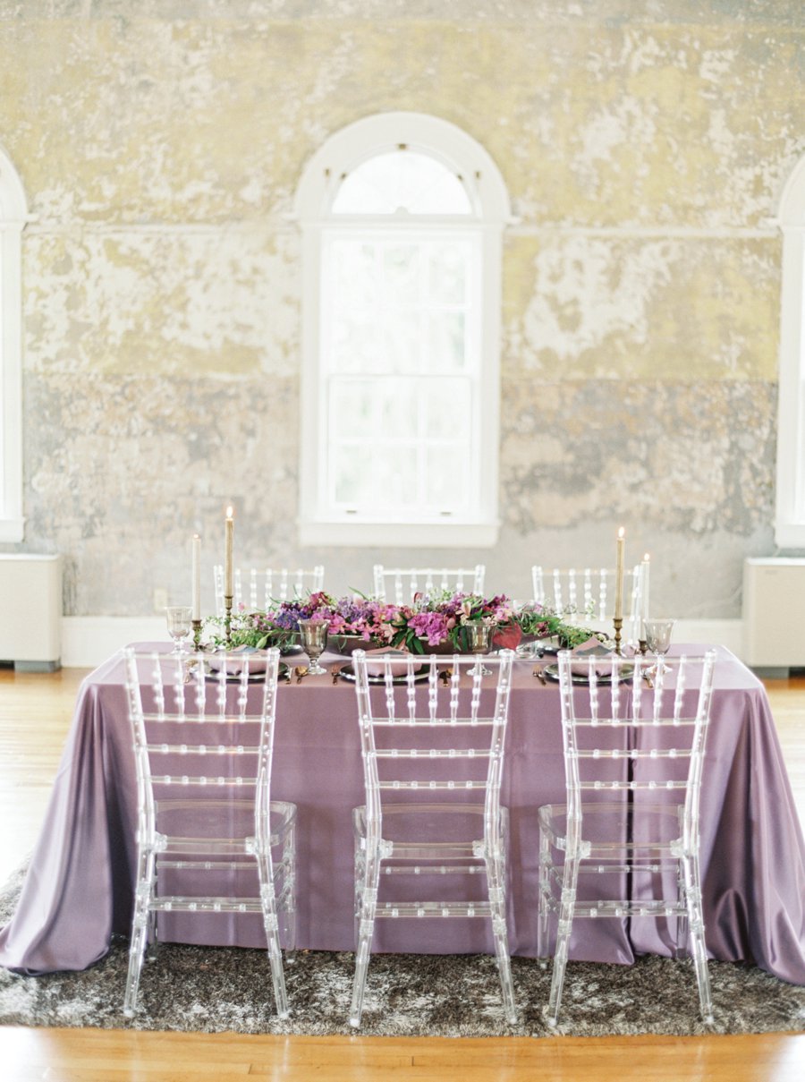 Organic & Romantic Lavender Wedding Ideas via TheELD.com