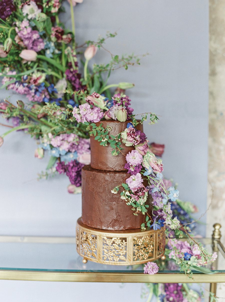 Organic & Romantic Lavender Wedding Ideas via TheELD.com