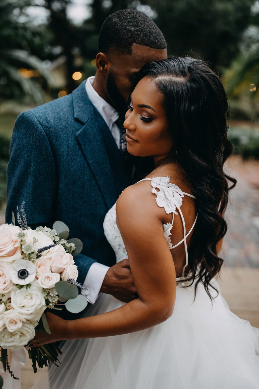 A Navy & Blush Rustic Elegant Central Florida Wedding via TheELD.com