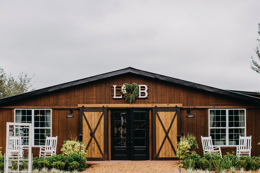 A Navy & Blush Rustic Elegant Central Florida Wedding via TheELD.com